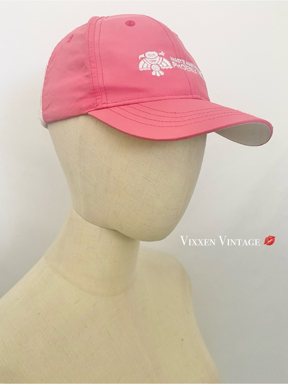 GARB 'WASTE MANAGEMENT PHOENIX OPEN' MESH BASEBALL CAP IN PINK